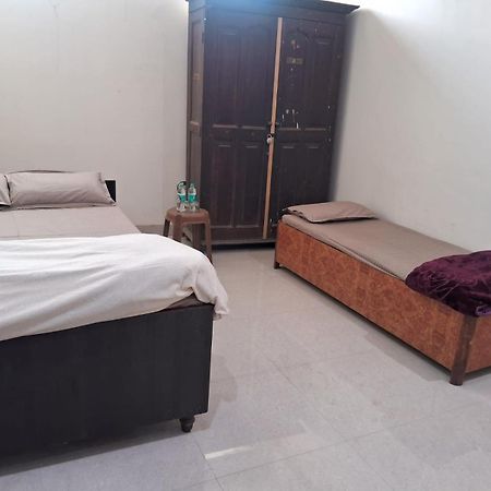 Sangam Vatika Home Stay Allāhābād Junction Exteriér fotografie