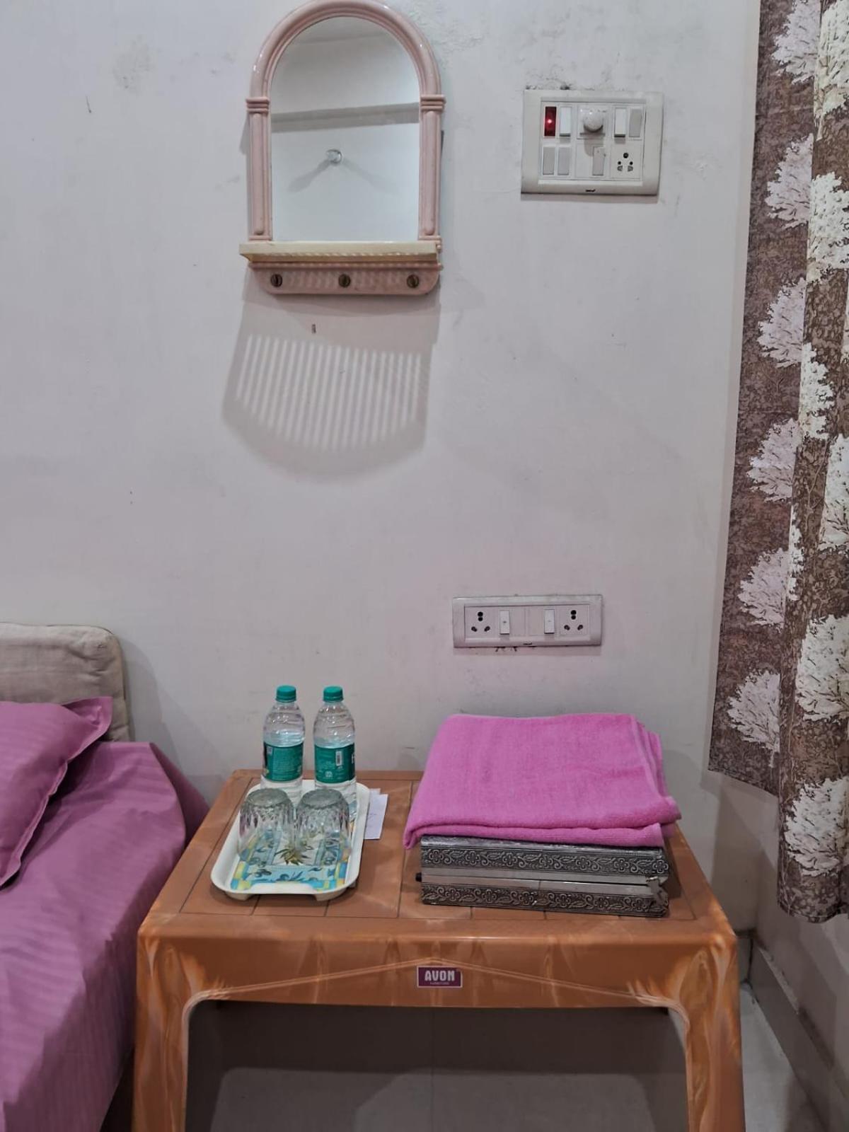 Sangam Vatika Home Stay Allāhābād Junction Exteriér fotografie